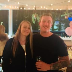 Meet your Posher, Gloria-lee